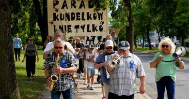 Pomaszerowali ze swoimi pupilami!